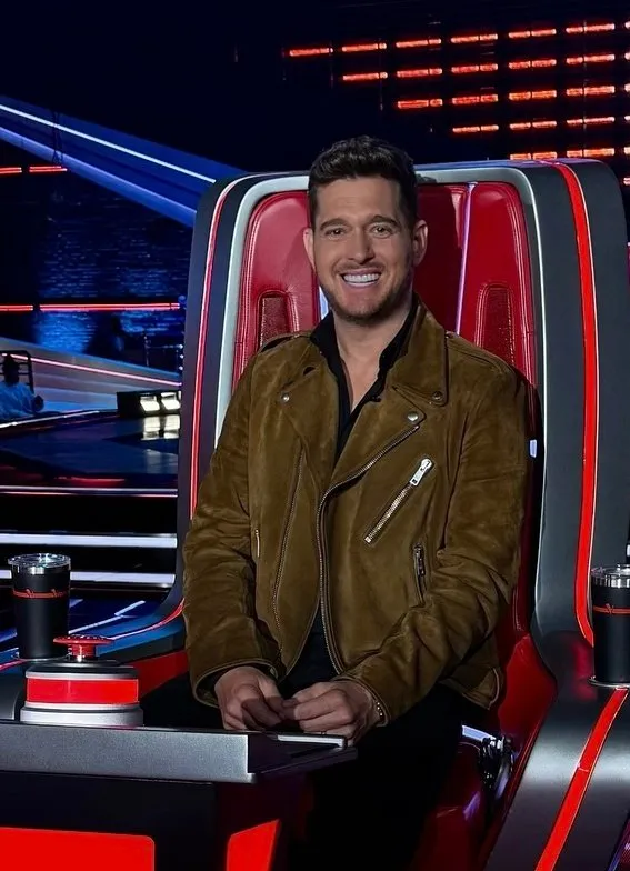 Michael Bublé’s Brown Leather Jacket